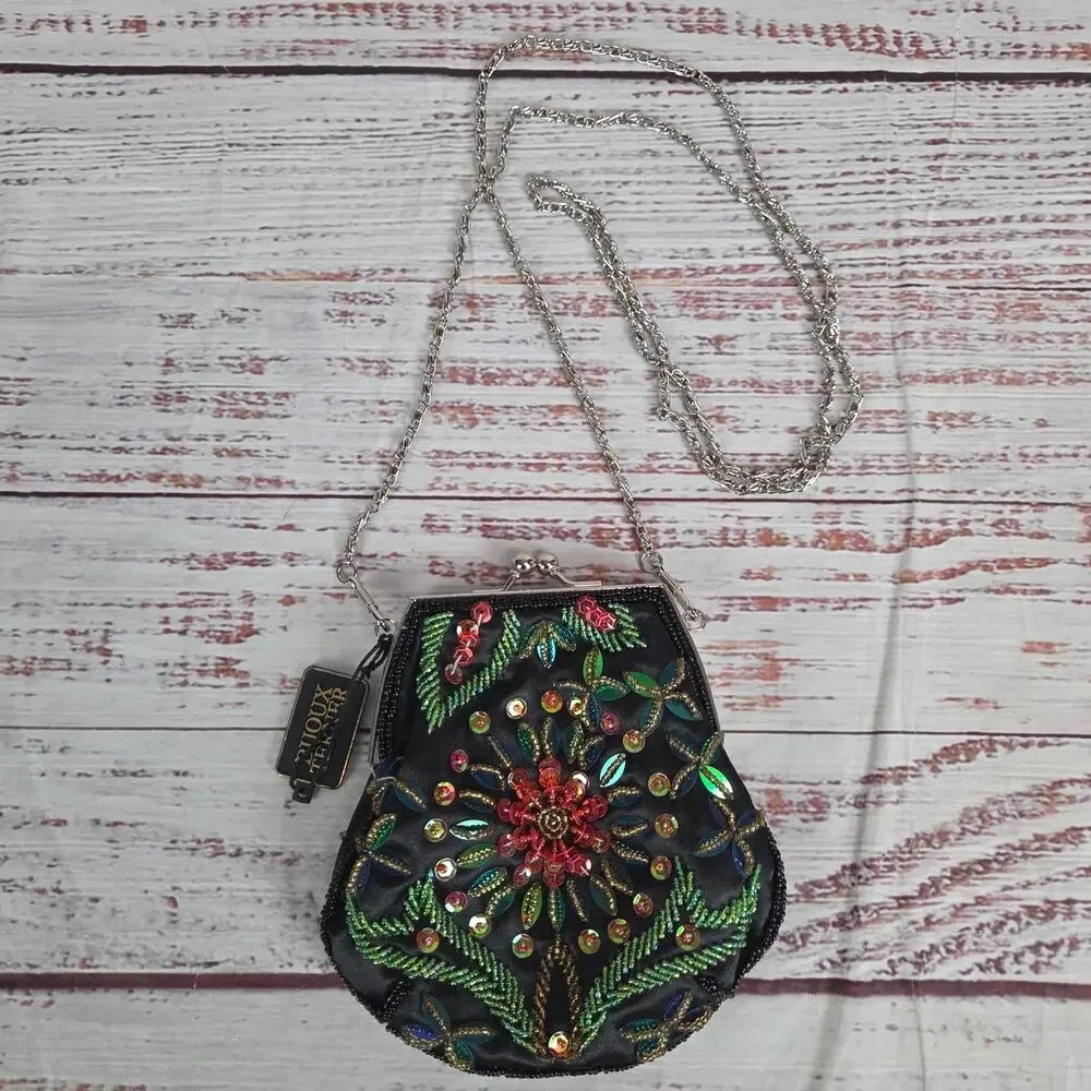 Bijoux Terner Beaded Satin Clutch Purse Removable Chain Strap Holiday Event NWT